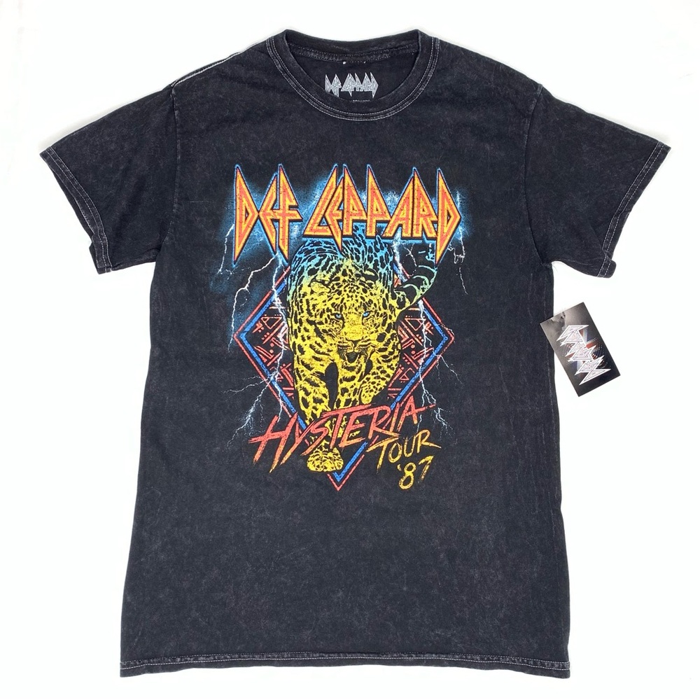Def Leppard Hysteria Tour 87' graphic t-shirt